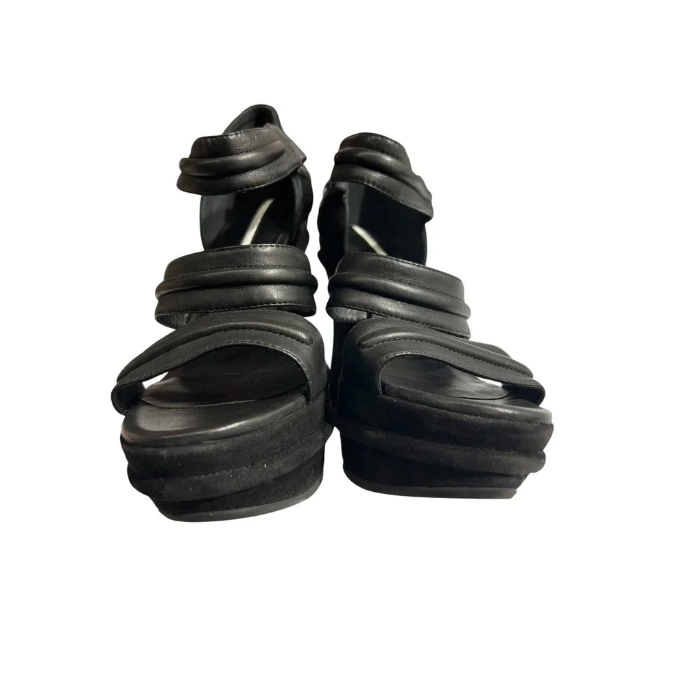 Camilla Skovgaard Black Leather Suede Architectural Wedge Sandals Size‎ 41 club
